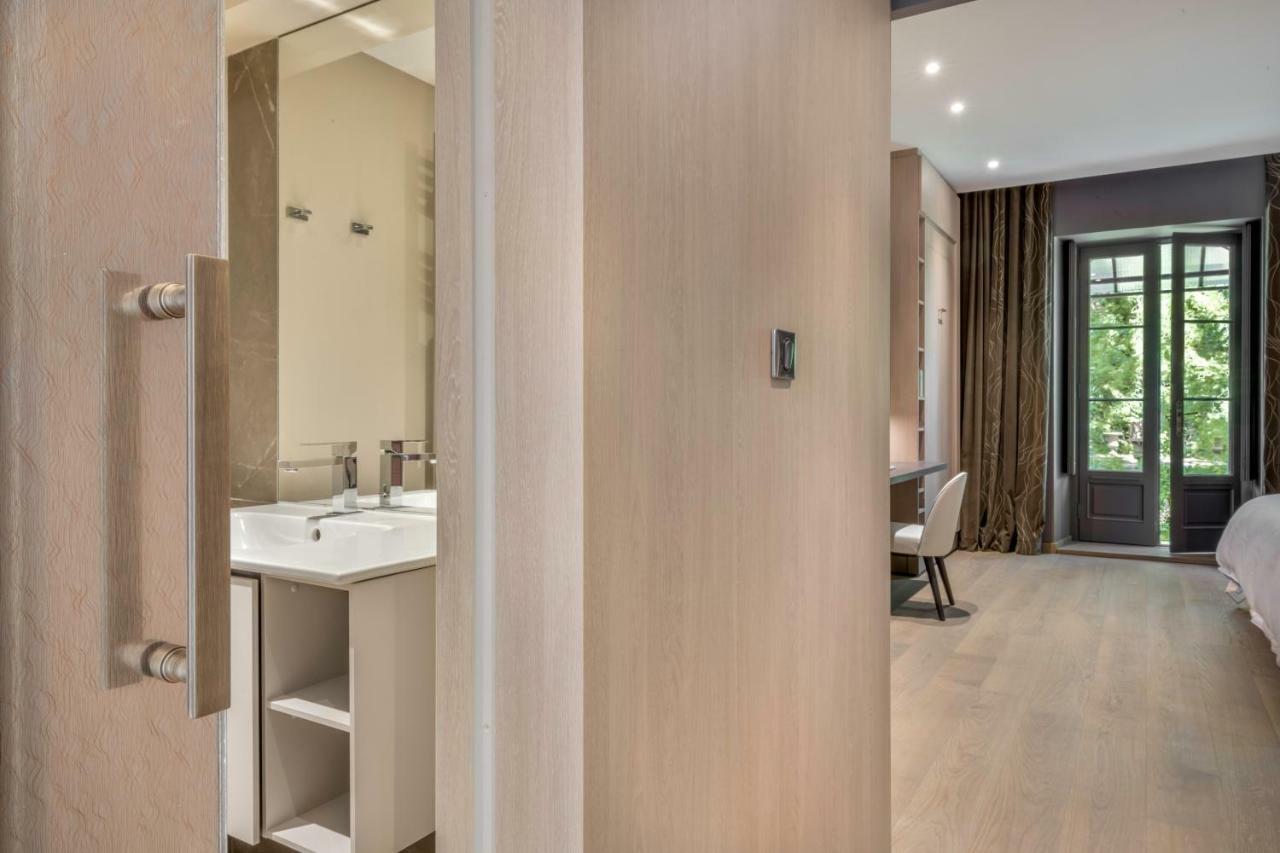 Les Suites De L'Ile Barbe Lyon Exteriör bild